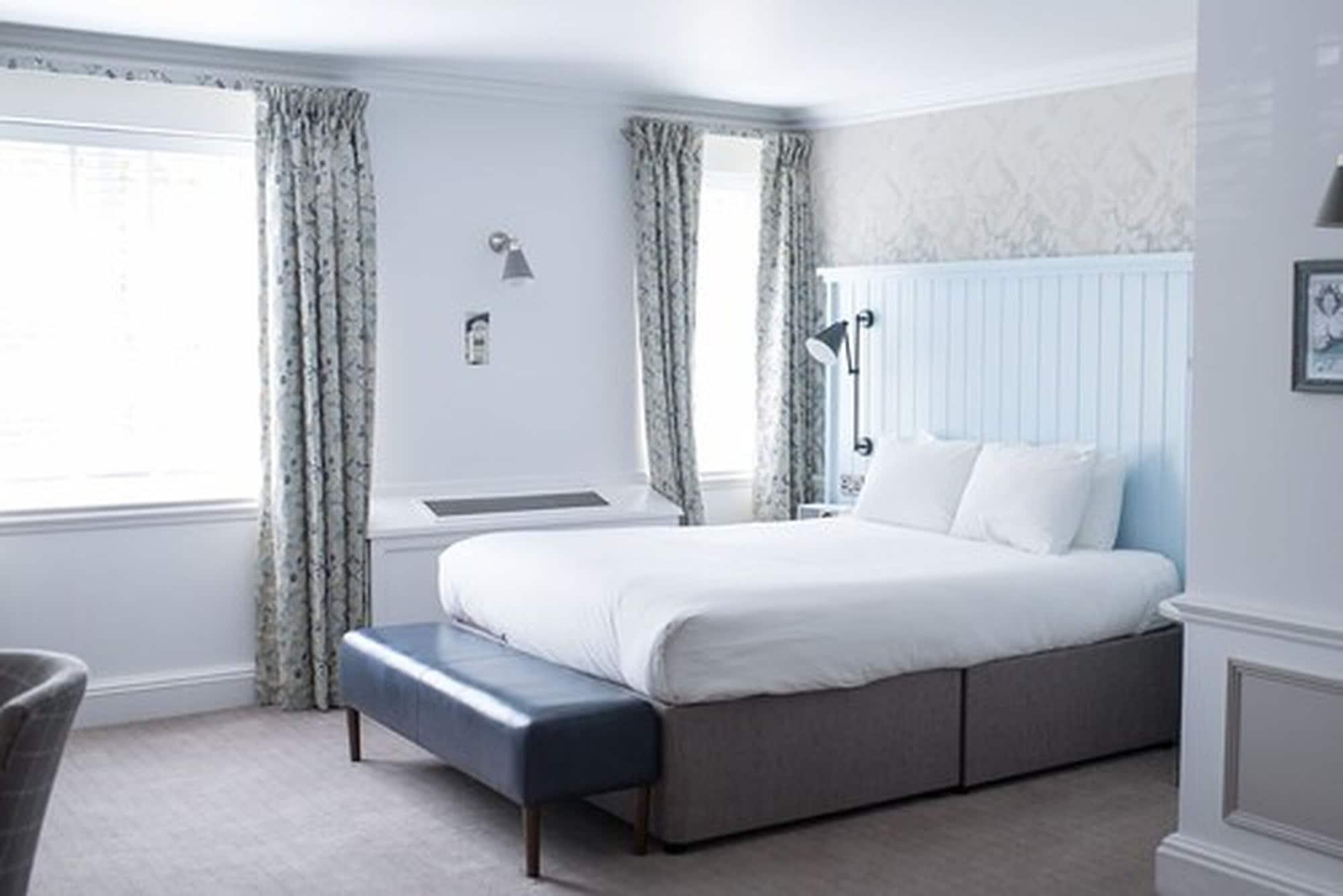 Solent Hotel And Spa Fareham Exterior photo