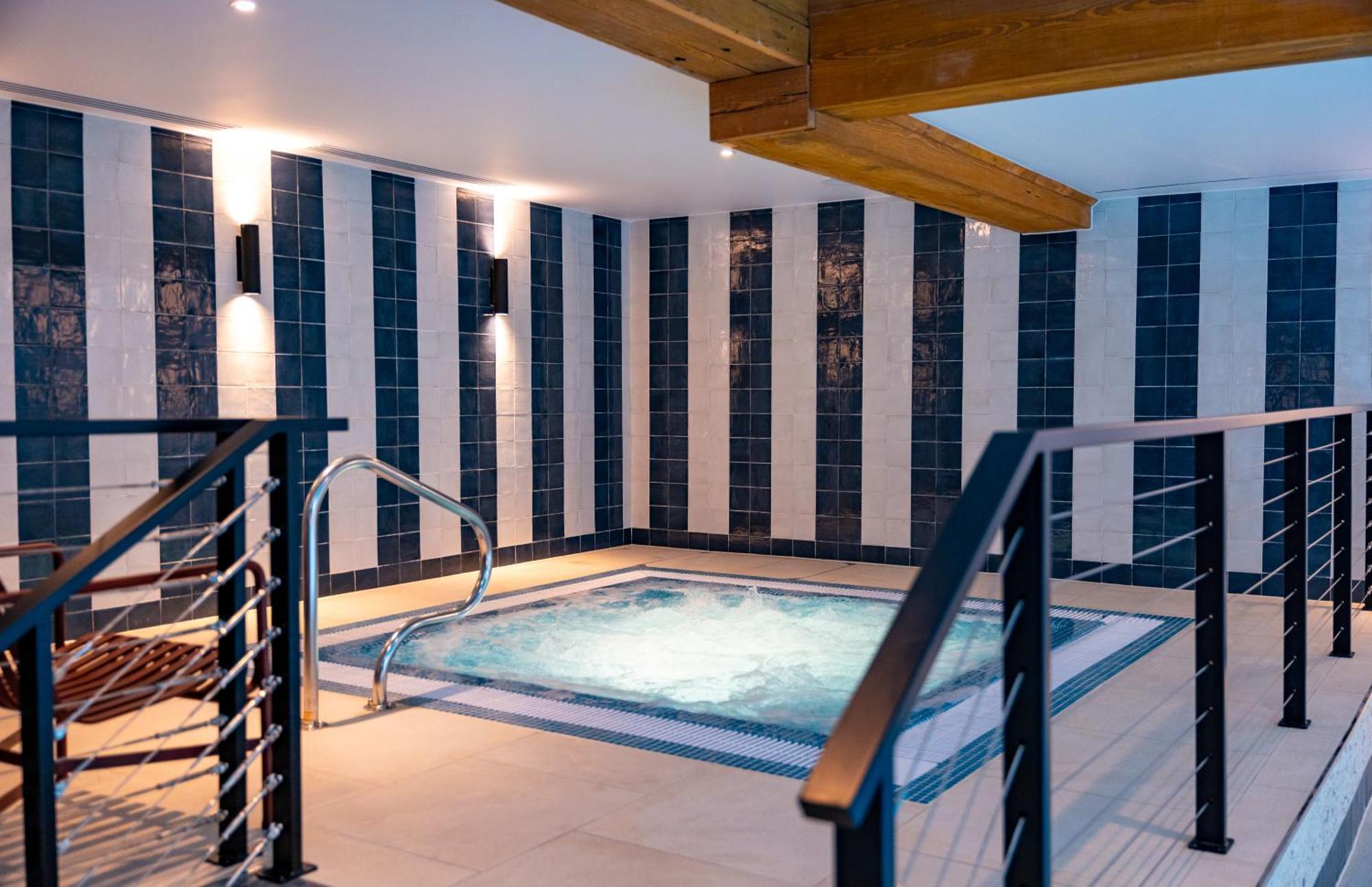 Solent Hotel And Spa Fareham Exterior photo